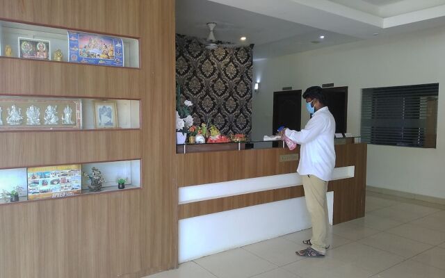 Hotel Pearl Residency