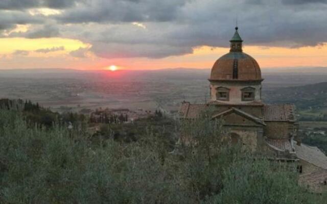 Cortona Shabby Chic House