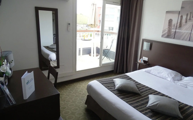 The Original City, Hotel Cap Maya, Palais des congrès