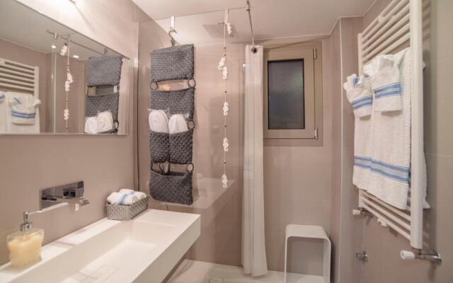 Eftopia Beachfront 2-bedrooms apartment