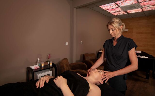 The Originals City, Relax'Otel, Le Barcarès