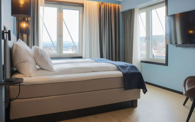 Home Hotel 1624