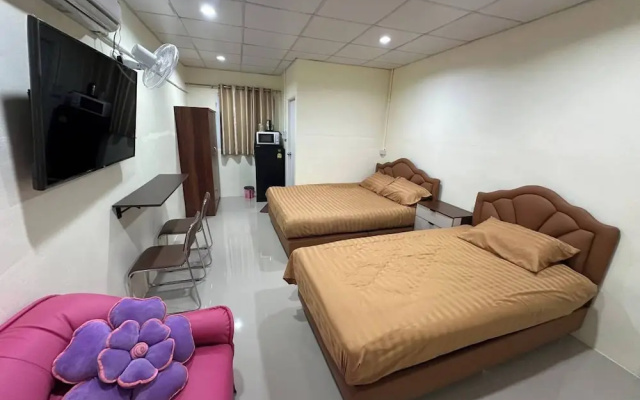 Nopphadon Hotel