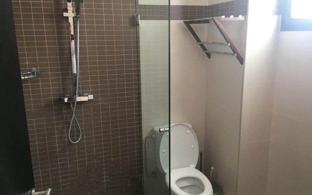Spacious Comfortable Villa Ref T72024