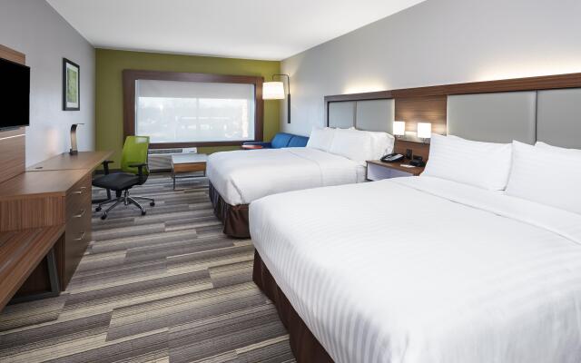 Holiday Inn Express & Suites Chicago North Shore - Niles by IHG