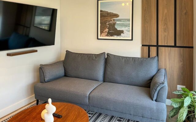 w Phenomenal 2BR With Balcony in San Isidro