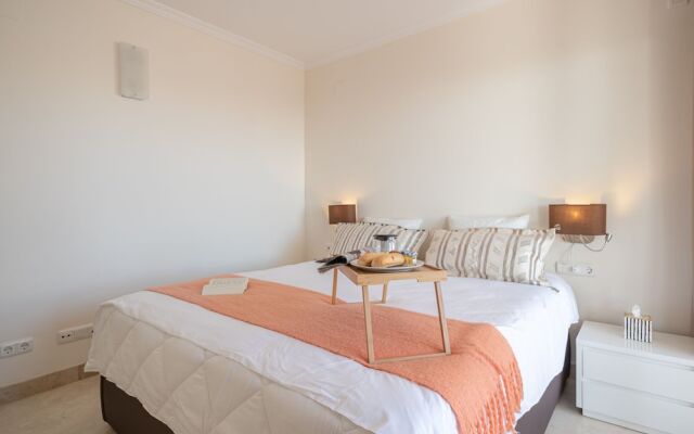 Apartment in Las Palmeras de Calahonda