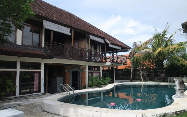 Rajawali Guest House Canggu