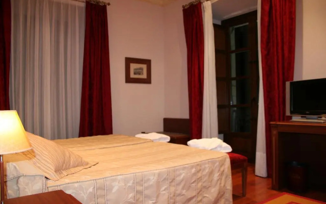 Palacio de La Magdalena Hotel