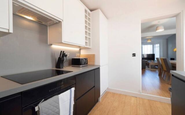 Host Stay Herbert Road