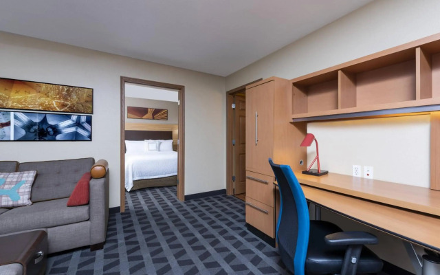 Towneplace Suites by Marriott East Lansing