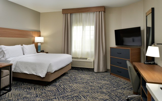 Candlewood Suites Northeast Kansas City by IHG