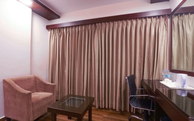 Capital O 1710 Hotel The Supreme