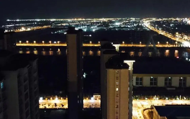 acorn hotel(Ningbo Hangzhou Bay New District Store)