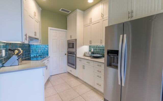 Conch 4 Bedroom Townhouse by RedAwning