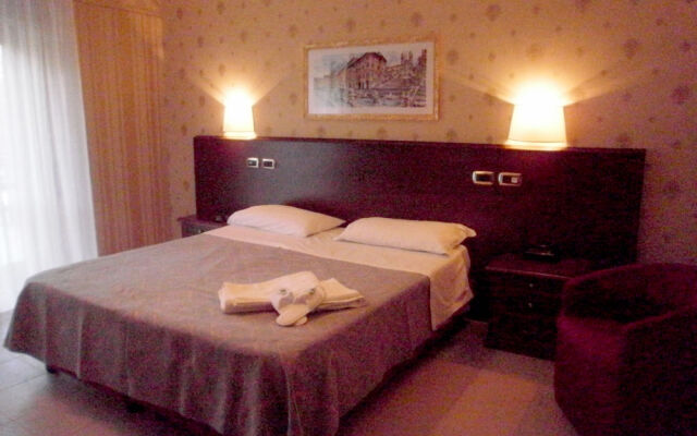 Green Park Hotel