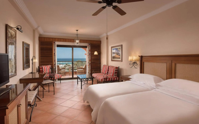 Sheraton Fuerteventura Beach, Golf & Spa Resort