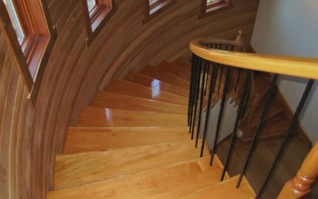 Fox Hill Bed and Breakfast