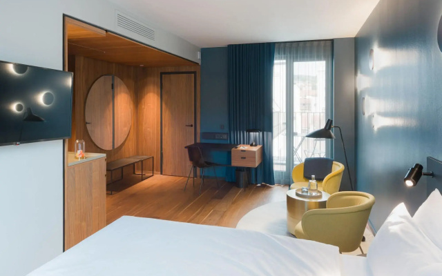 EmiLu Design Hotel