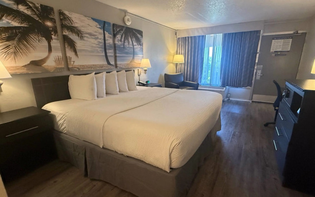 Days Inn by Wyndham Fort Lauderdale-Oakland Park Airport N