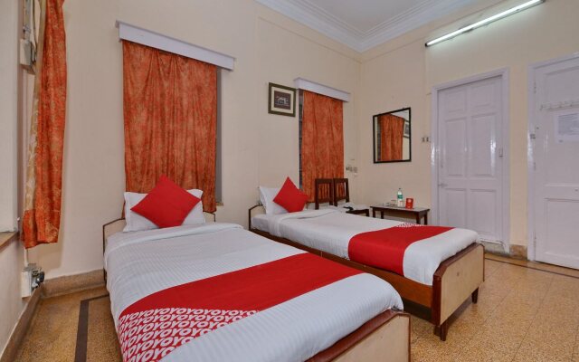 OYO 10826 Sona Guest House