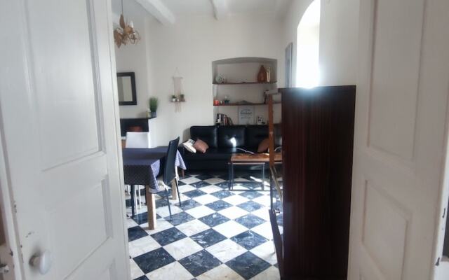Chez Laurette Murato