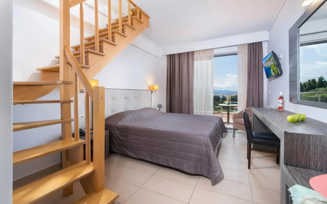 Lagomandra Hotel and Spa