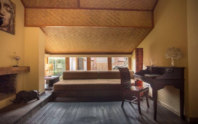 Hotel Chateau Physique