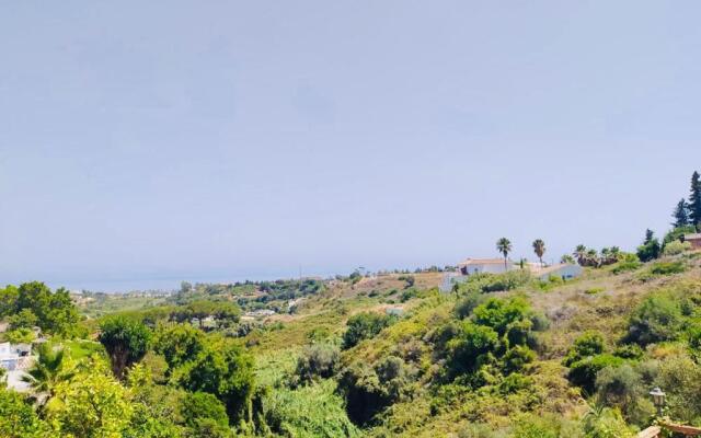 BONITA VILLA ANDALUZA vistas al mar y naturaleza