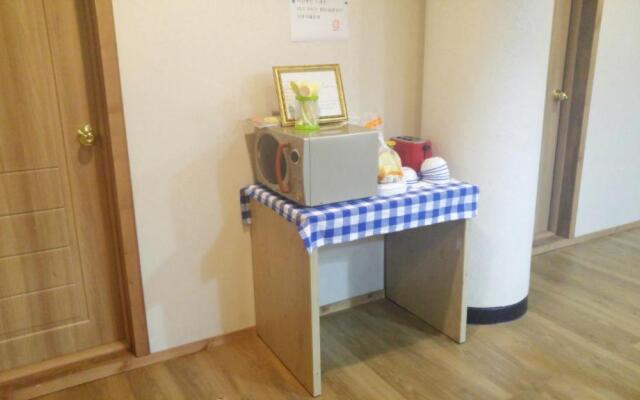 Baozen Guesthouse - Hostel