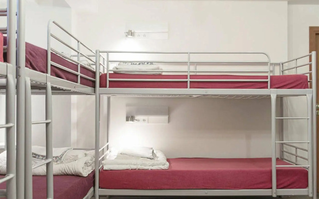 Tatamka Hostel