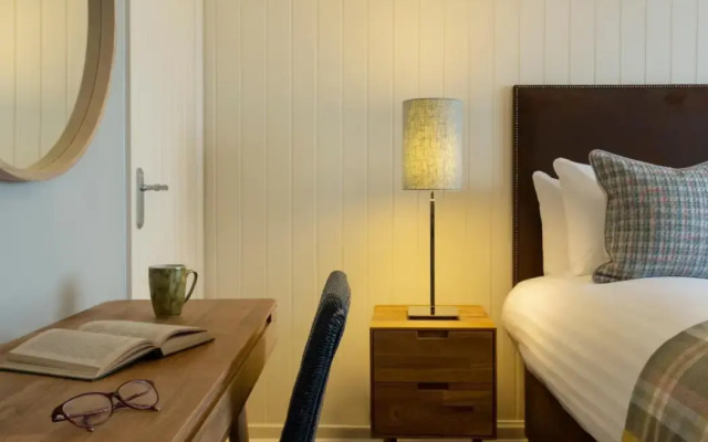 The Glencoe Inn