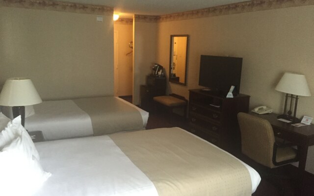 Fireside Inn & Suites Portland