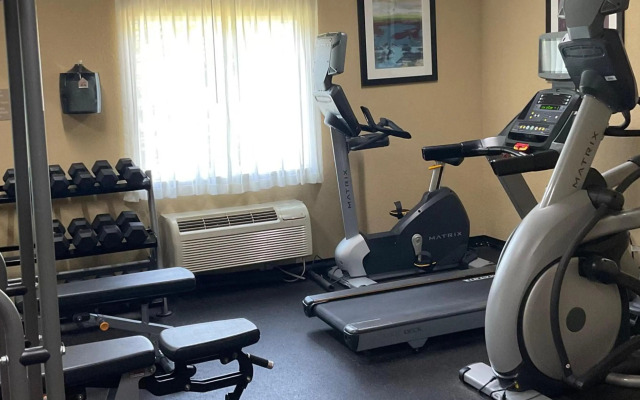 Candlewood Suites St Robert by IHG