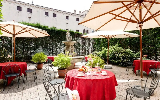Belle Arti Hotel