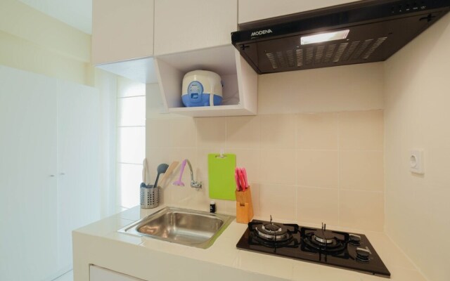 Homey and Comfy Studio Cinere Resort Apartment