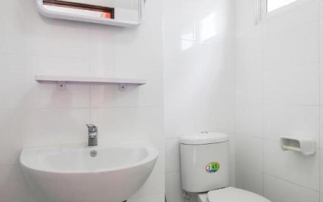 Slt Apartment Bangkok