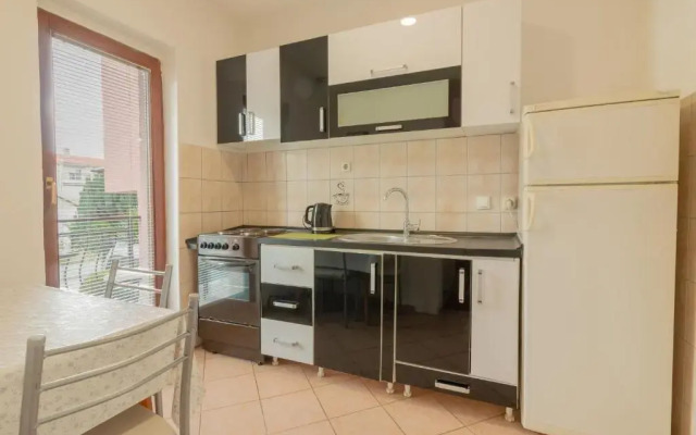Apartments Serafimoski