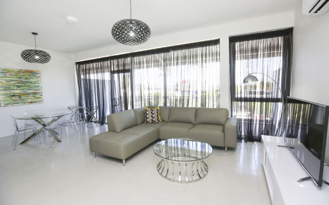 Indulge Apartments CBD