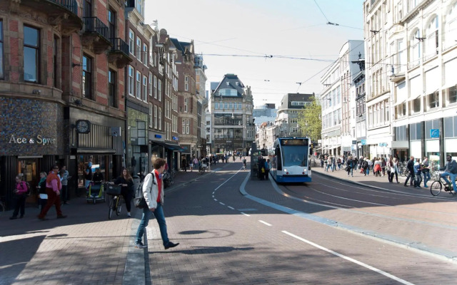 Residence Flower Market