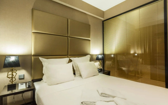Czar Lisbon Hotel