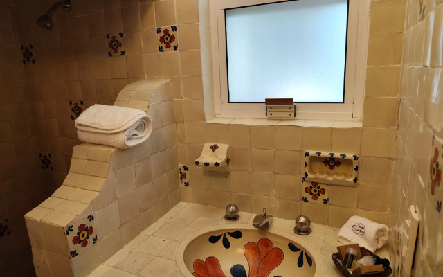 Casa De Las Conchas Cuernavaca