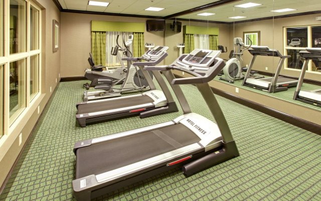 Holiday Inn Express & Suites Covington by IHG