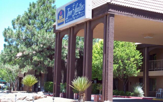 Best Western Airport Albuquerque InnSuites Hotel & Suites