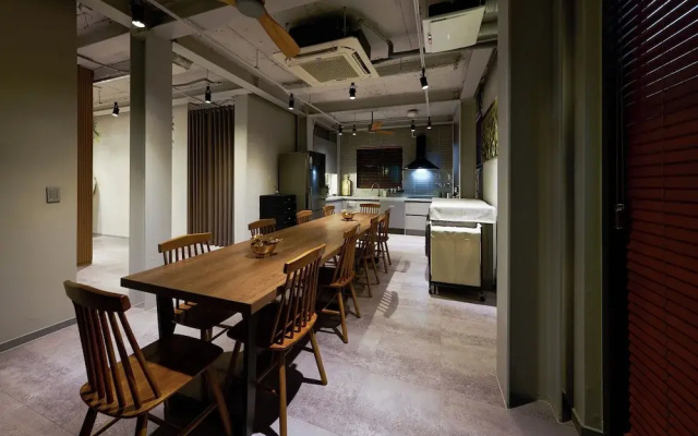 L9 Tailor Serviced Home near Hongik Univ