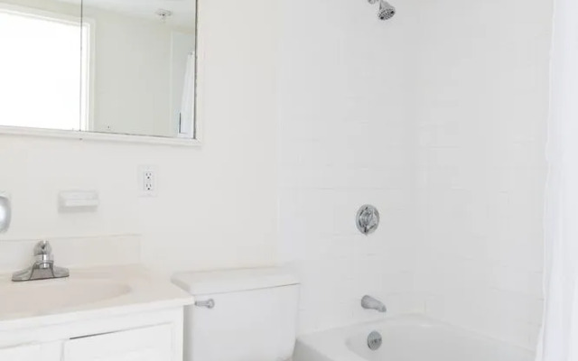 Hip 3BR in Brookline by Sonder