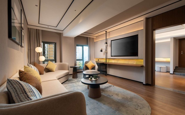 Hilton Garden Inn Beijing West Railway Station – Guest Rooms – Beijing