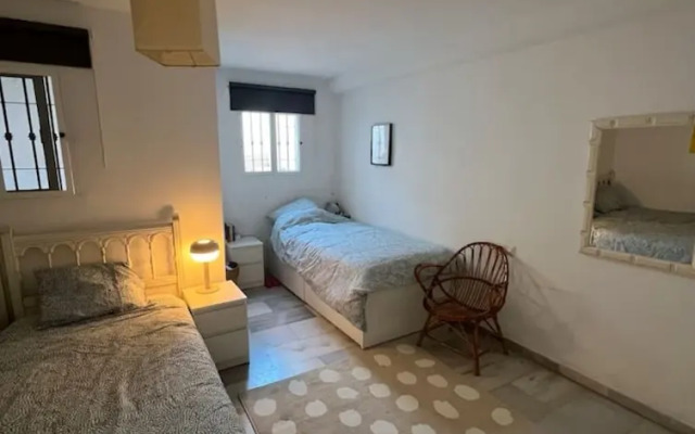 Pet Ok - 10min to the Beach - Pool - 7 Guests