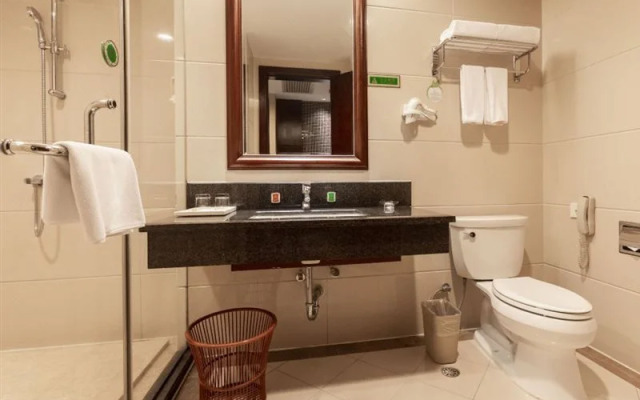 Vienna International Hotel (Dongguan Changping Tian'ehu Road)