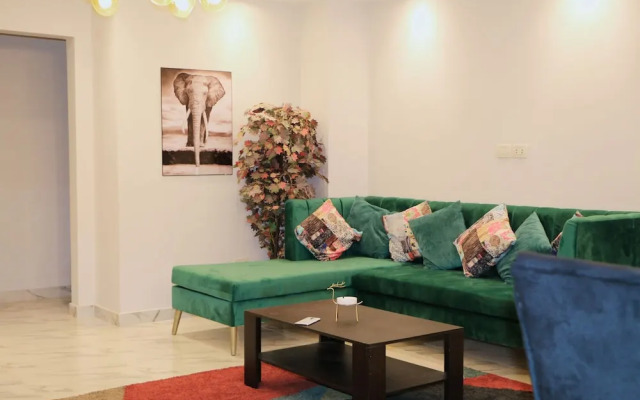 Smart Luxury Apartment in new Building of Compound